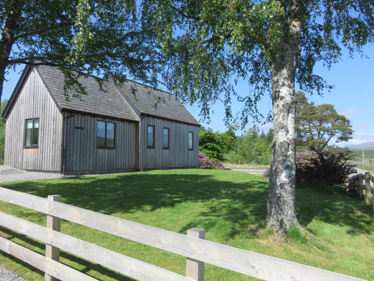 Old Schoolhouse Villa Lairg Buitenkant foto